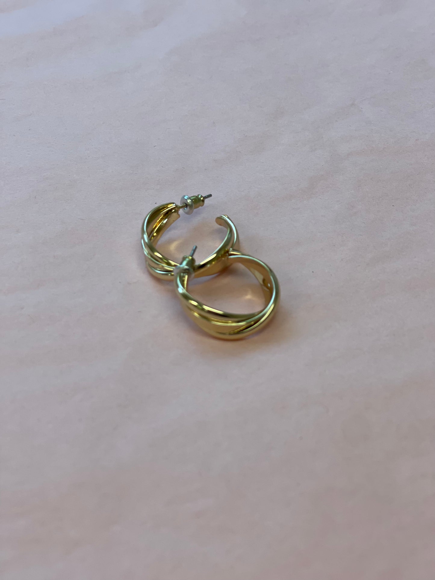 swirl gold hoops