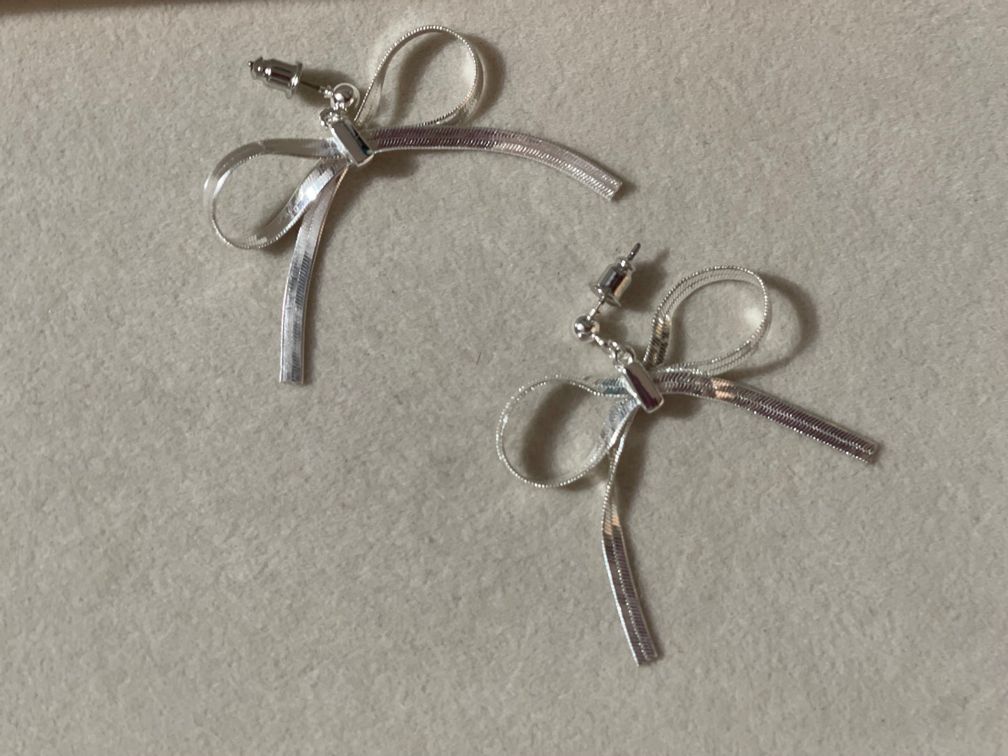 Darling Bow Dangle Earrings