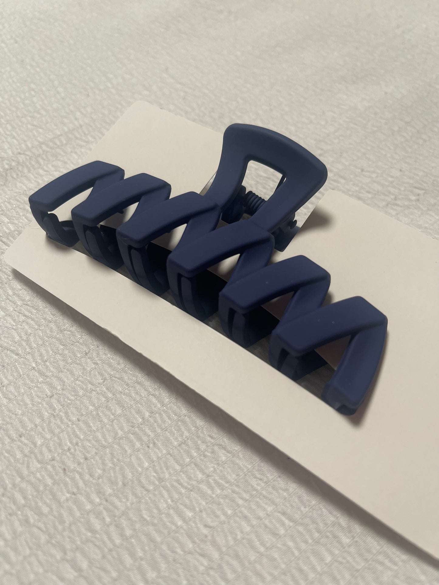 Matte Claw clip
