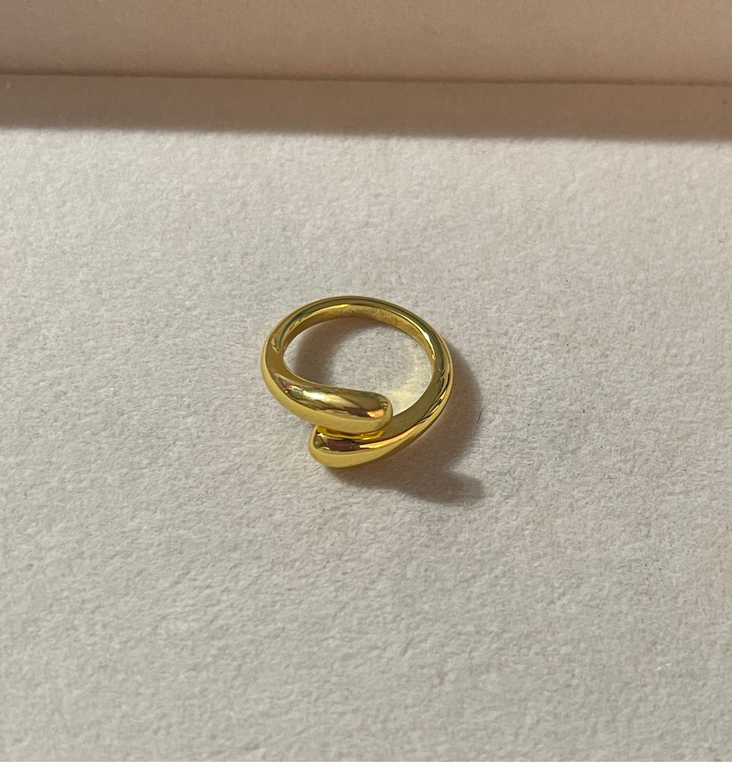 Twirl and Turn Ring