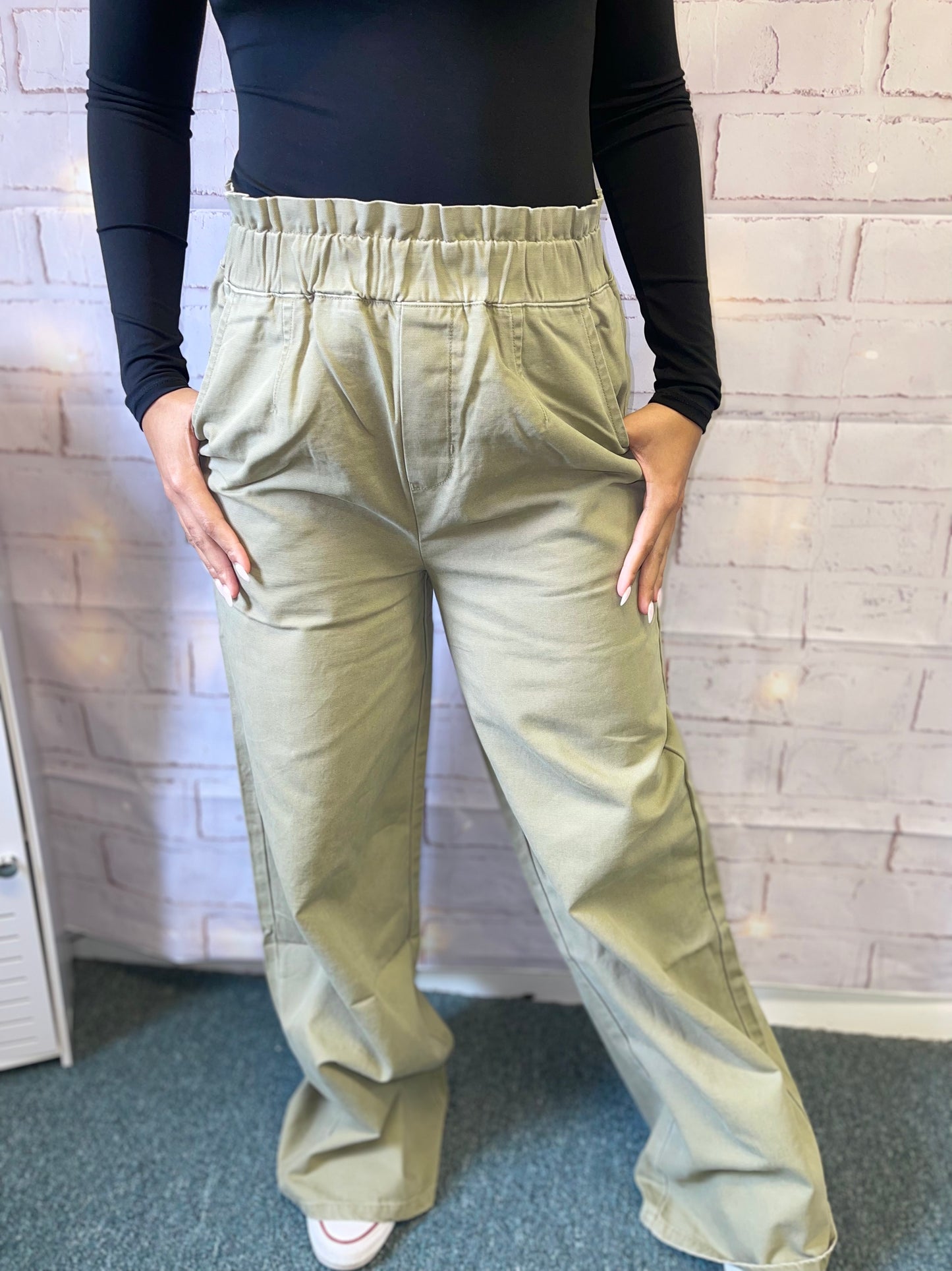 army green paperbag pants wide leg