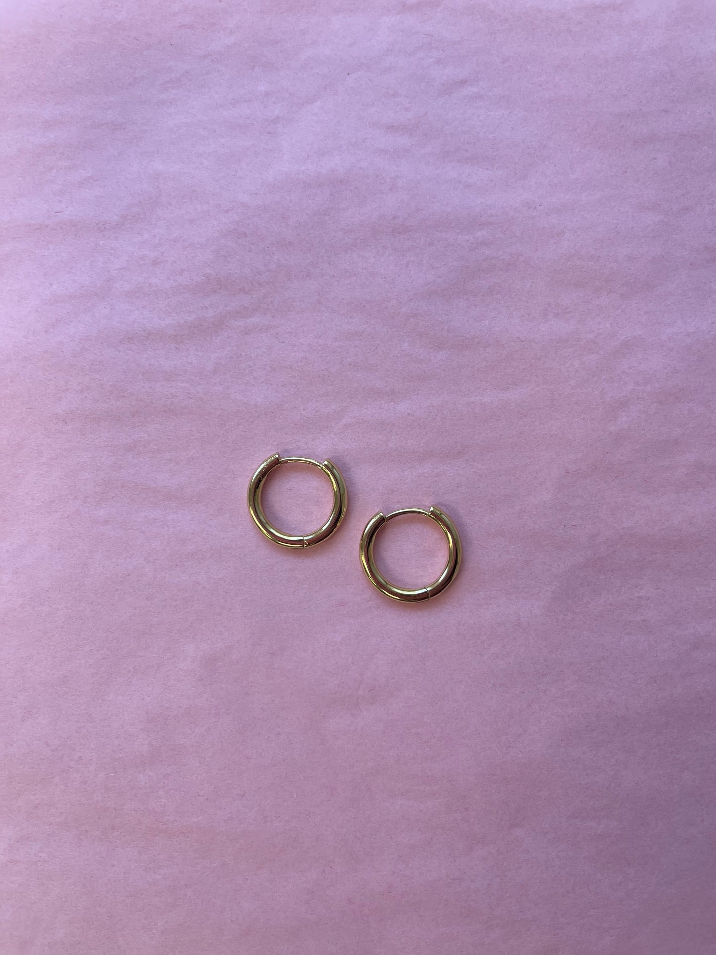 gold mini inifity style hoop