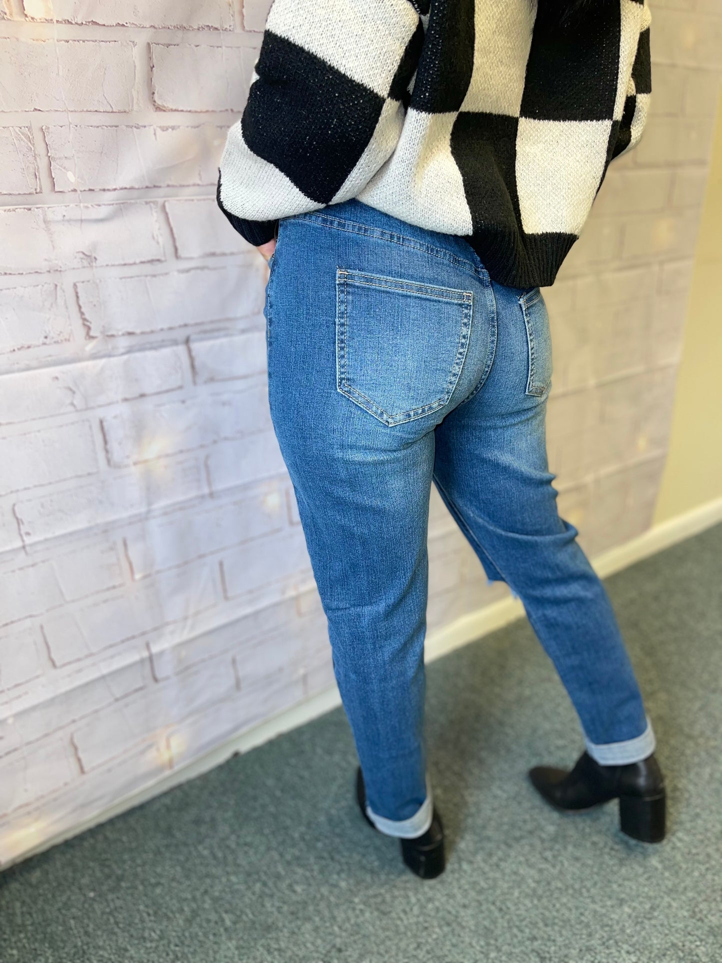 high waisted paperbag ripped jeans