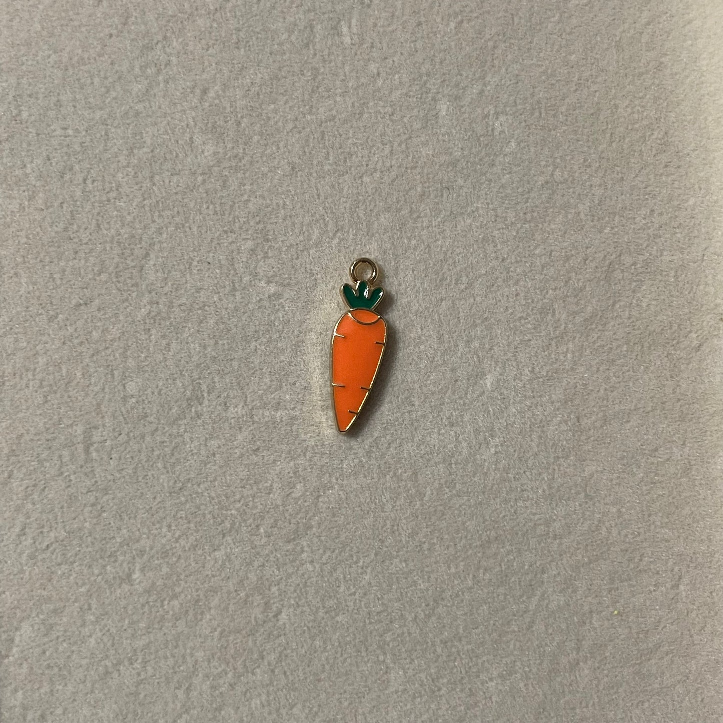 Carrot Charm