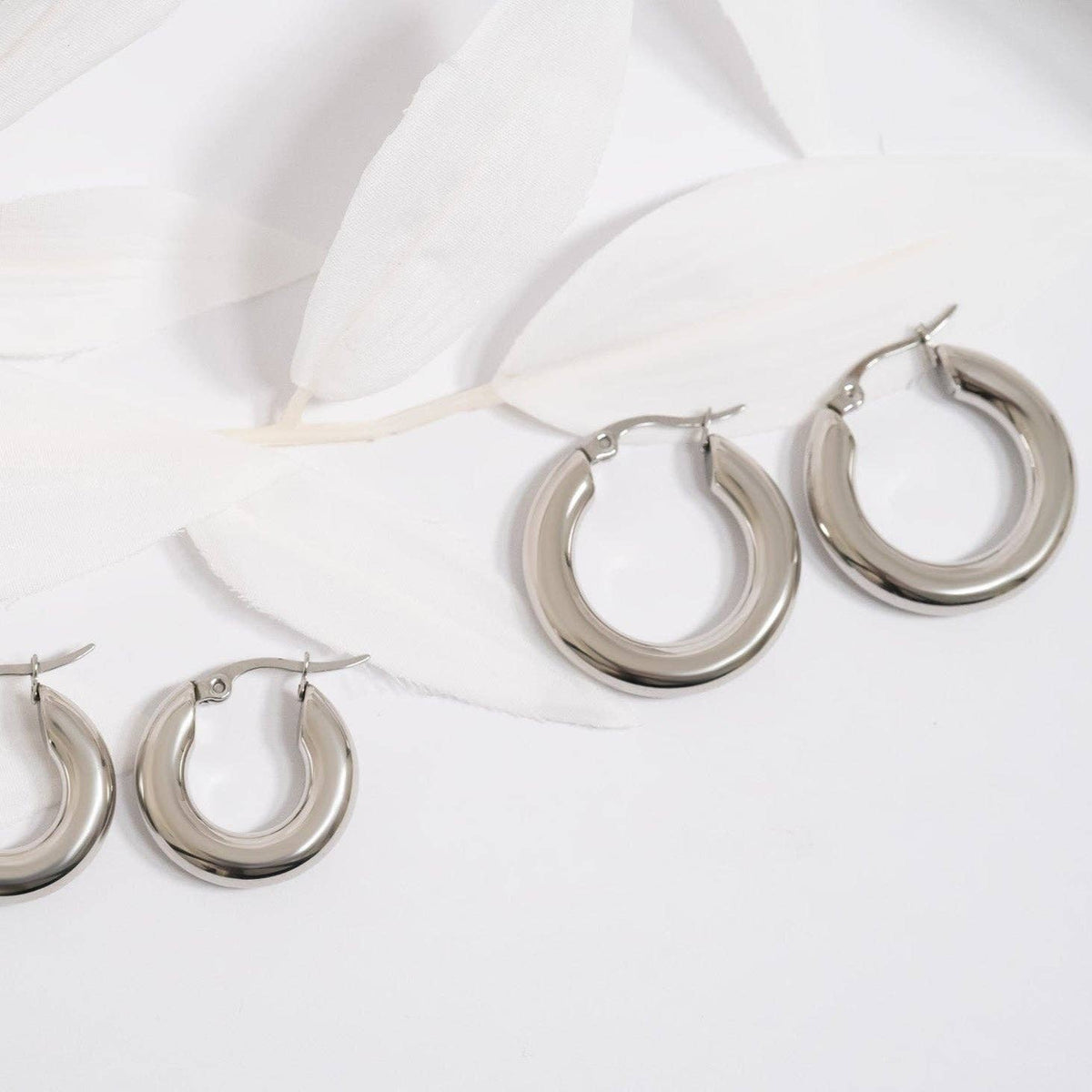 Classic Golden Chunky Hoop