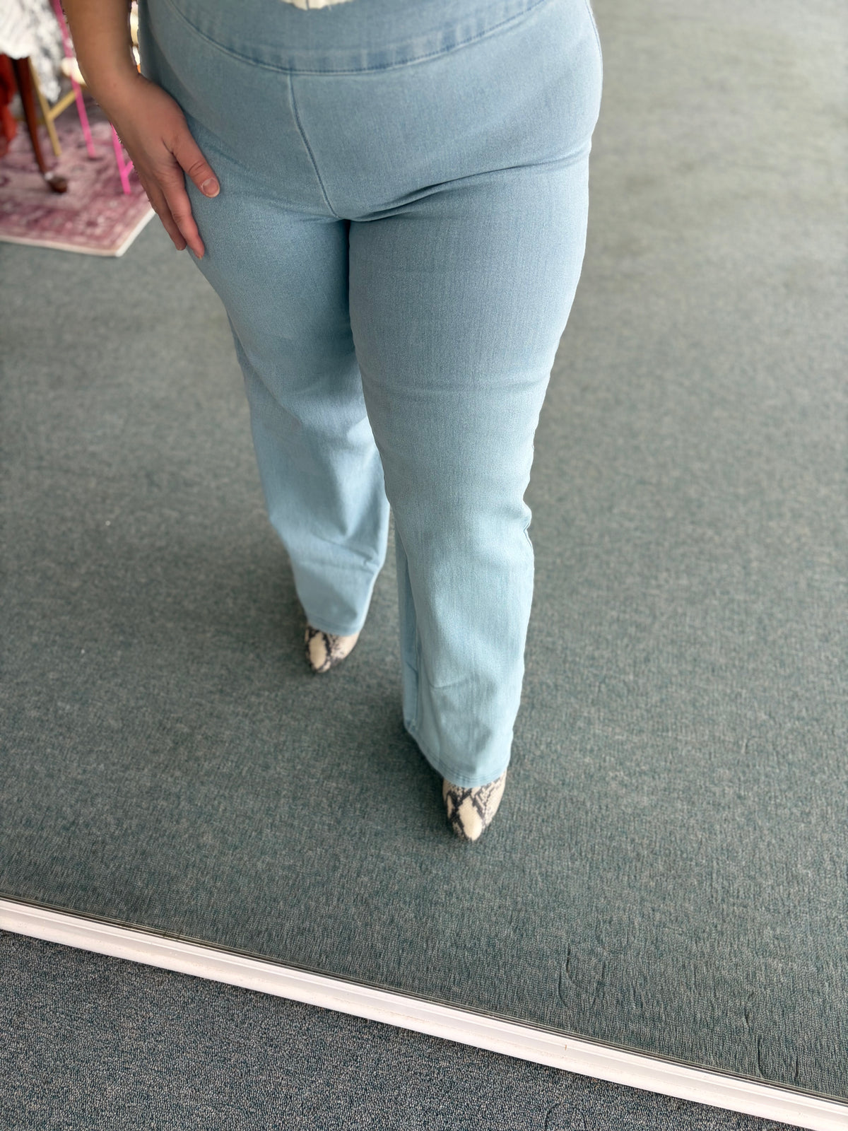 The Side Zip Jeans