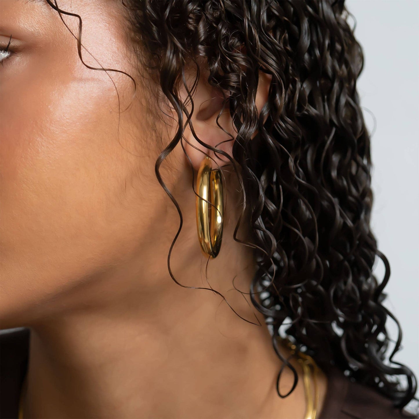 Classic Golden Chunky Hoop